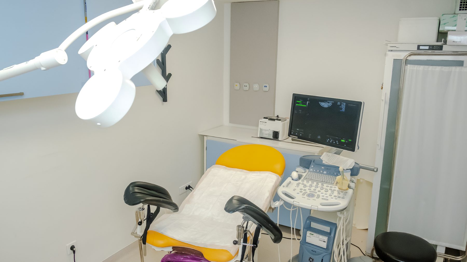Salle d'échographie et de consultation, Centre de Fertilité Hayat